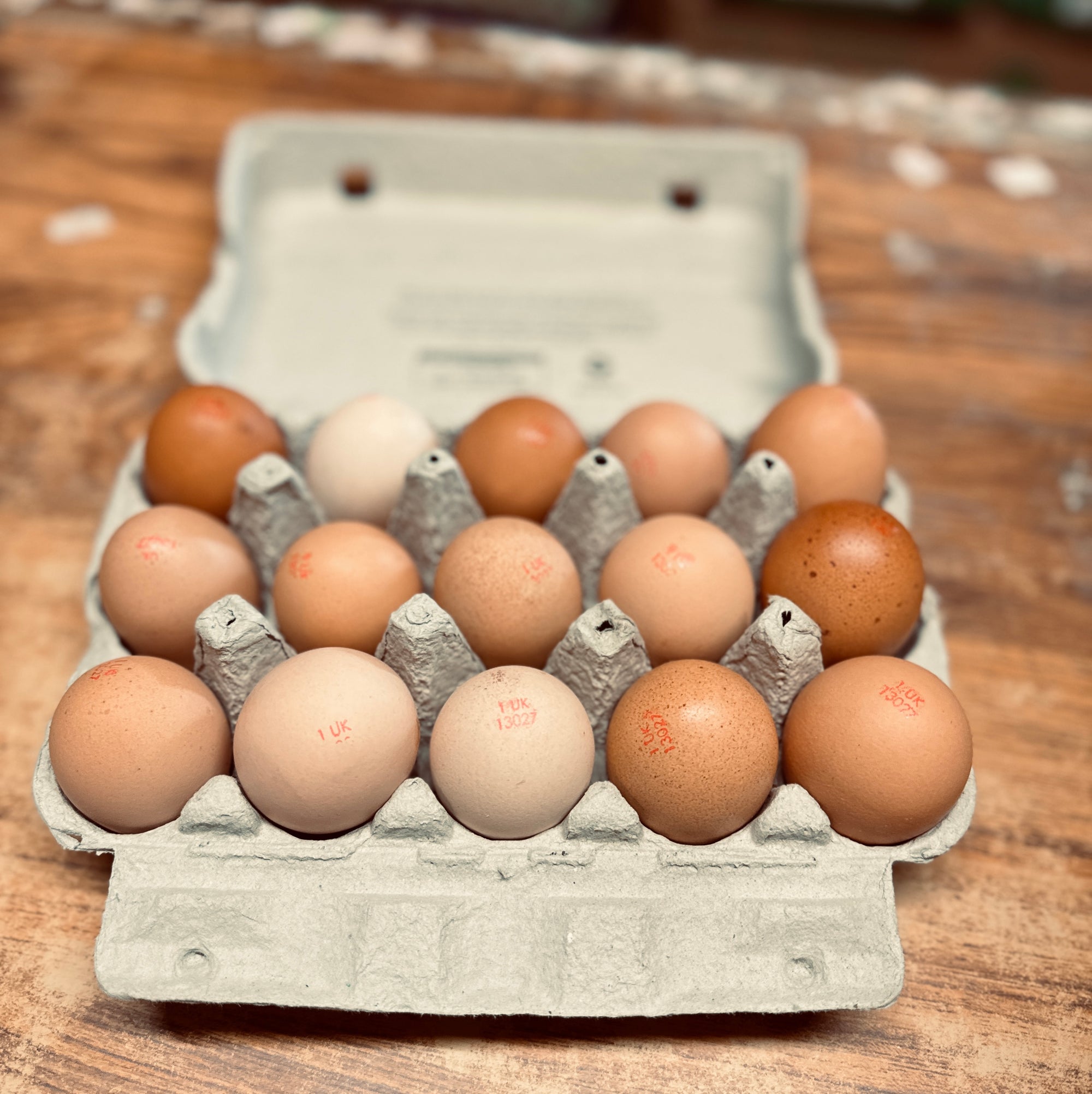 Mixed Tray of 15 Eggs Free Range Eggs